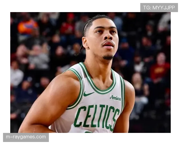 国王与雄鹿探讨库兹马蒙克互换交易，勇士明确无意参与